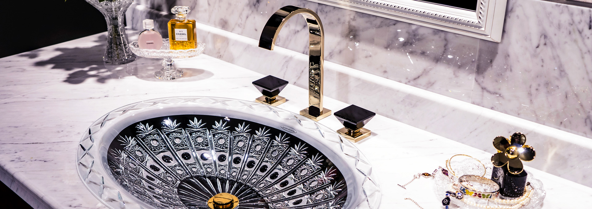 Majestic Victoria Bathroom Sink, Washbasin, Wash bowl,