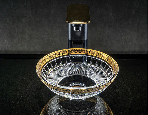 スラヴィアクリスタル　ミミ　エンパイアーゴールドクリスタル洗面ボウル　｜クリスタル｜ガラス｜手洗器｜手洗いボウル｜洗面器｜小型｜コンパクト｜トイレ｜玄関｜スペース｜デザイン｜おしゃれ｜豪華｜美しい｜スラビアクリスタル｜小さめ｜