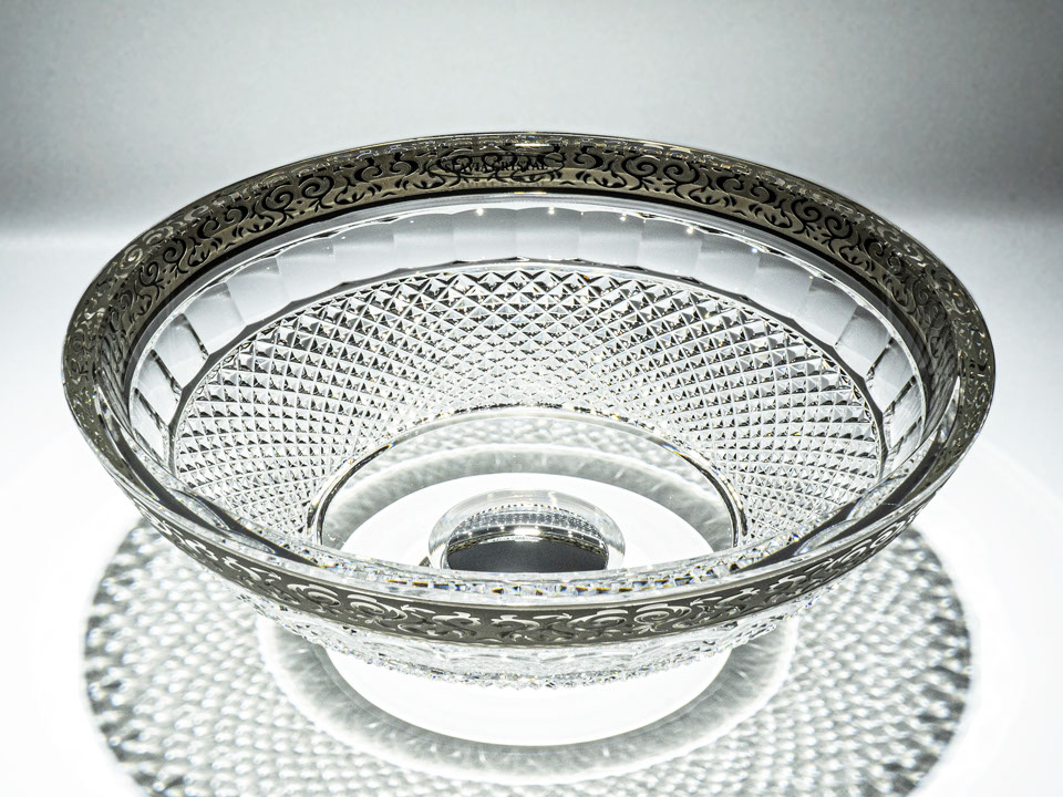 スラヴィアクリスタル　ミミ　エンパイアープラチナクリスタル洗面ボウル　｜クリスタル｜ガラス｜手洗器｜手洗いボウル｜洗面器｜小型｜コンパクト｜トイレ｜玄関｜スペース｜デザイン｜おしゃれ｜豪華｜美しい｜スラビアクリスタル｜小さめ｜