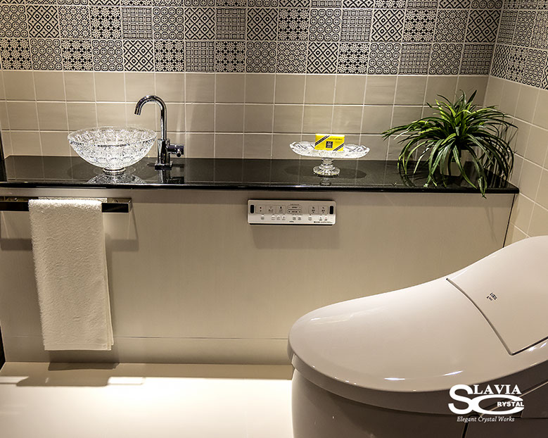 スラヴィアクリスタル　ミミ　クラッシック　エリザベス　クリスタル洗面ボウル設置例　｜取付例｜