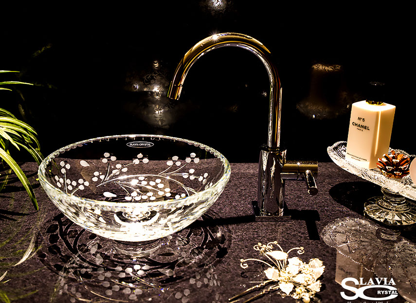 スラヴィアクリスタル　ミミ　クラッシック　サクラ洗面ボウル　｜クリスタル｜ガラス｜手洗器｜手洗いボウル｜洗面器｜小型｜コンパクト｜トイレ｜玄関｜スペース｜デザイン｜おしゃれ｜豪華｜美しい｜スラビアクリスタル｜小さめ：｜