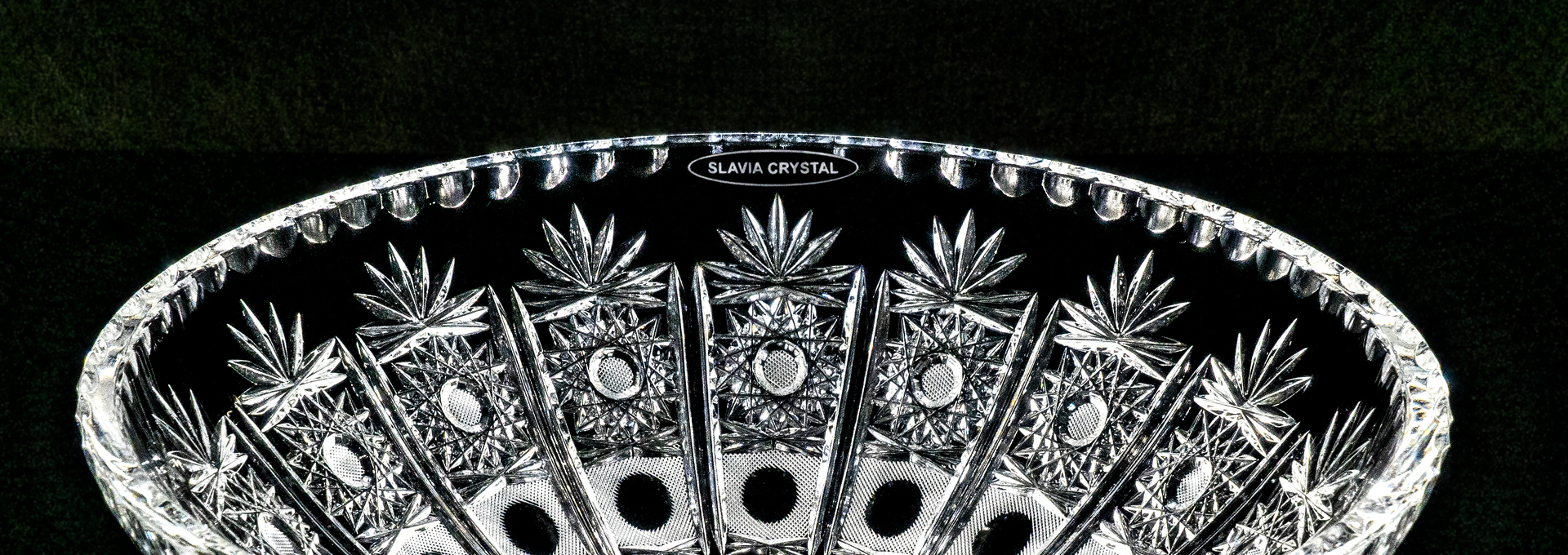 スラヴィアクリスタル：ミミ　シリーズ　クラッシックモデル洗面ボウル：クリスタル：手洗い器：手洗いボウル：トイレ：スペース：おしゃれ：美しい：デザイン：小スペース：ヨーロッパ：最高級：